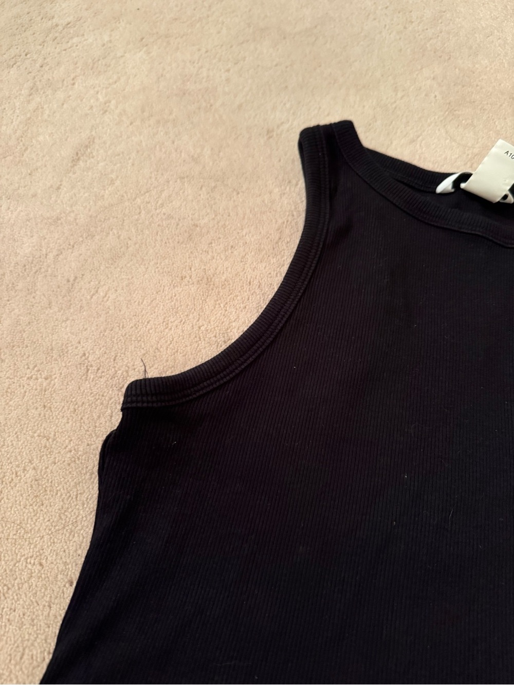 H&M Black Ribbed Cropped Tank Top 🖤 - Picture 3 of 8